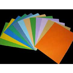 KULØRT KARTON 46 X 64 CM - 200 GRAM - 100 ARK. PR. PAKKE 