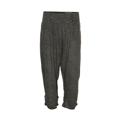 OCCUPIED FIOLA BUKSER 011503