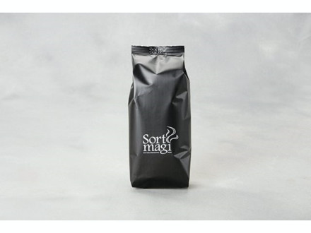 16 POSE KAFFE  SORT MAGI 400G/PS (16PS/K