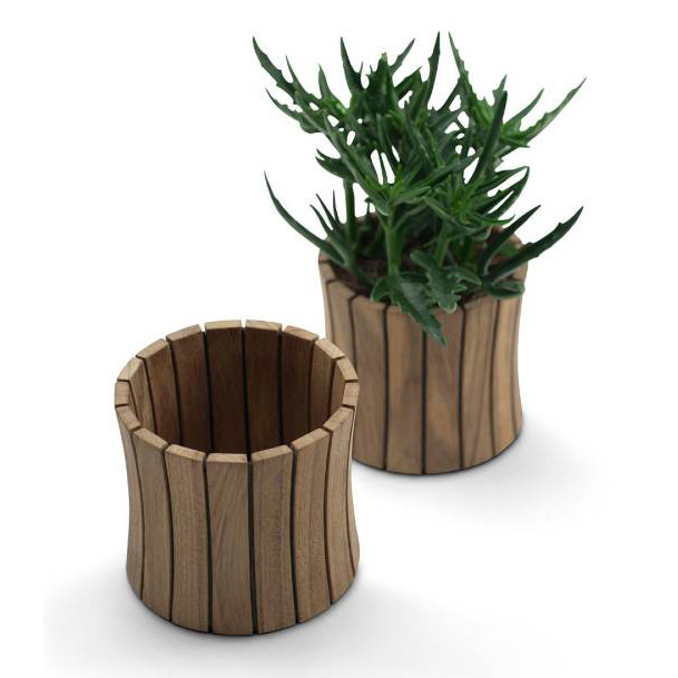 PULLERT URTEPOTTESKJULER TEAK