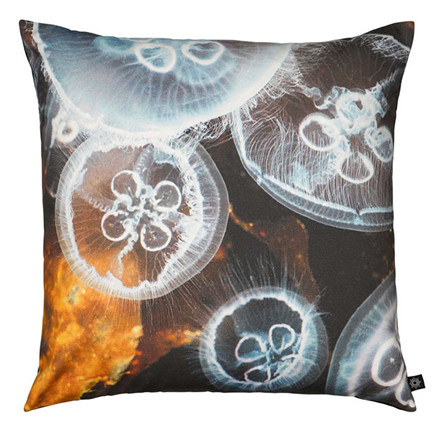 By Nord Jellyfish Pude 60 x 60 cm.