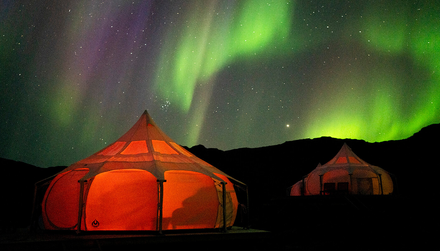 Camp Kangiusaq i nordlys