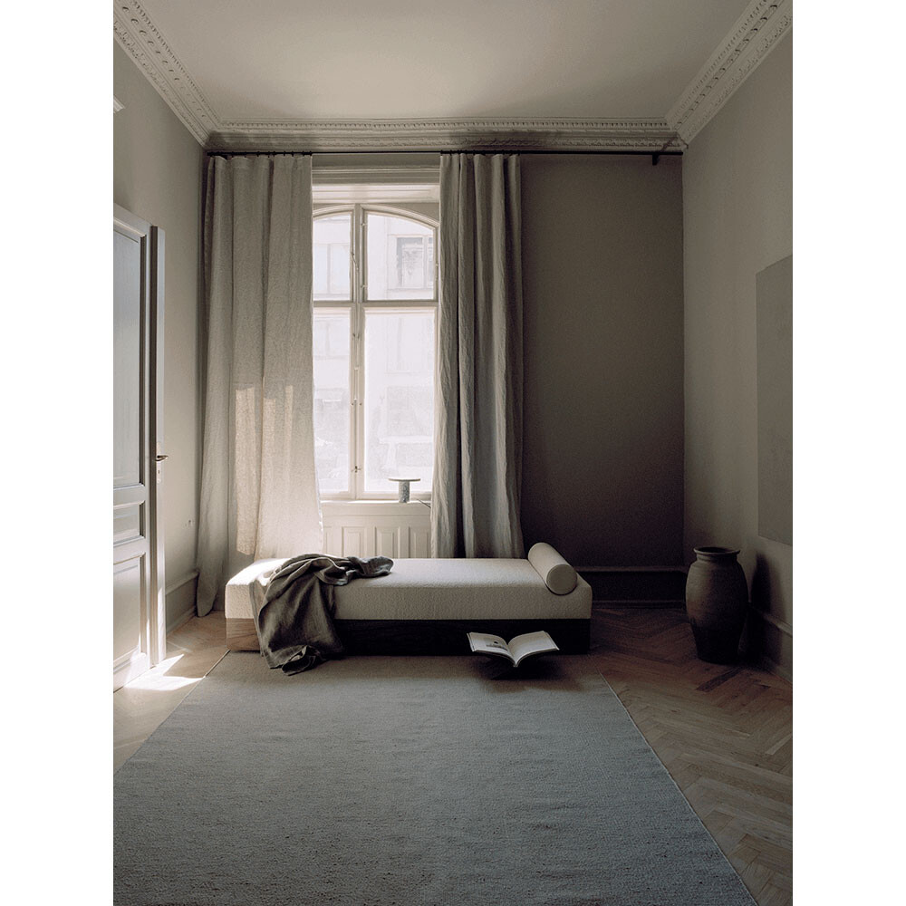 karl johan table lamp