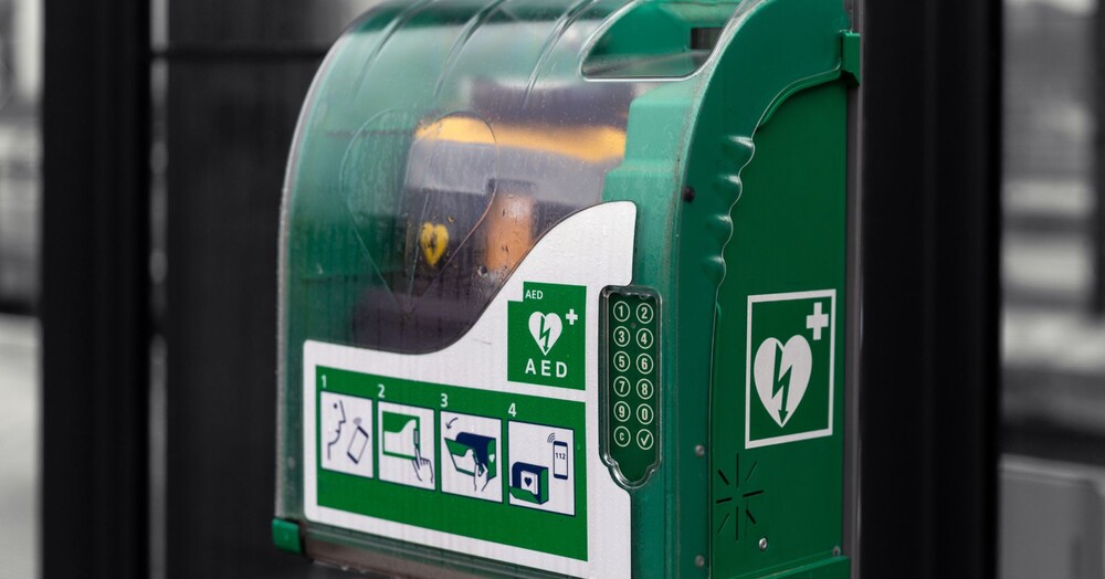 demonstration-af-hjertestarter-aed-amusyd-kolding