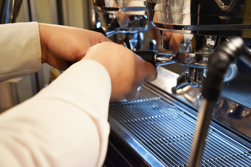 barista_kaffe_cappucino_tjener_kursus