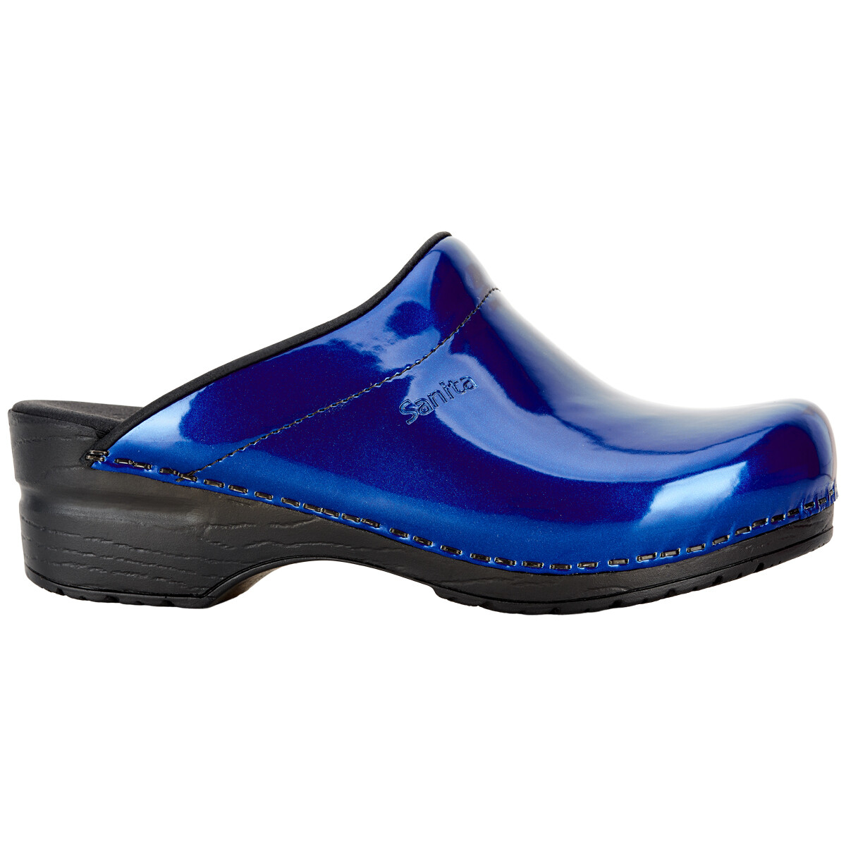 sanitas clogs clearance