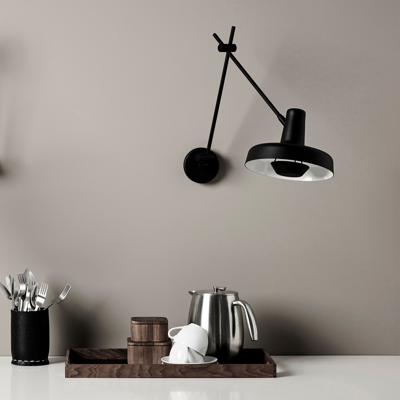 blod metal Hotel Arigato Wall Lamp White - Grupa - Buy online