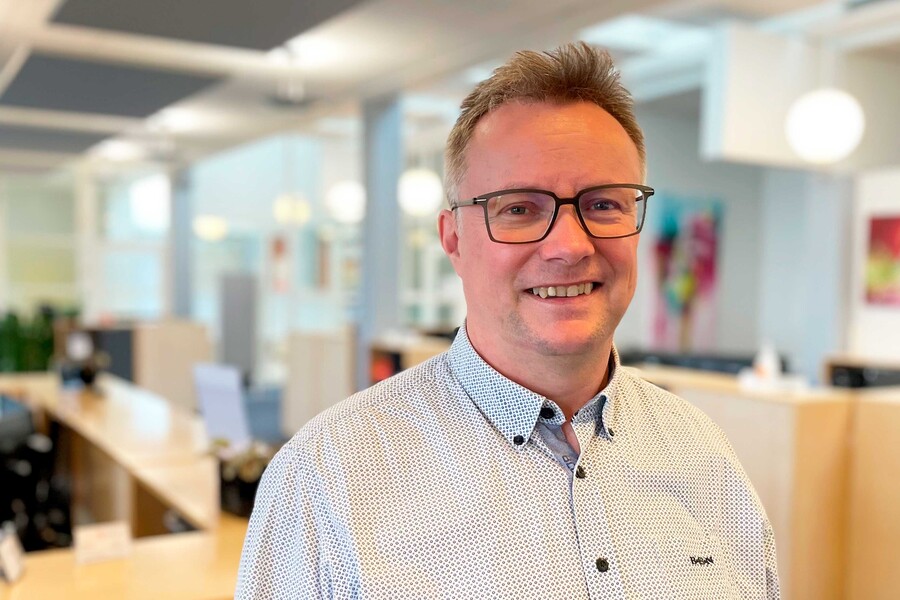 Asbjorn-Nielsen-Tvaerformat