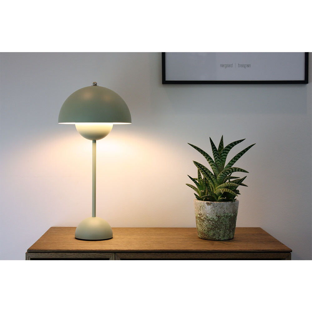 Flowerpot Table Lamp Soft Green - &Tradition - Buy online