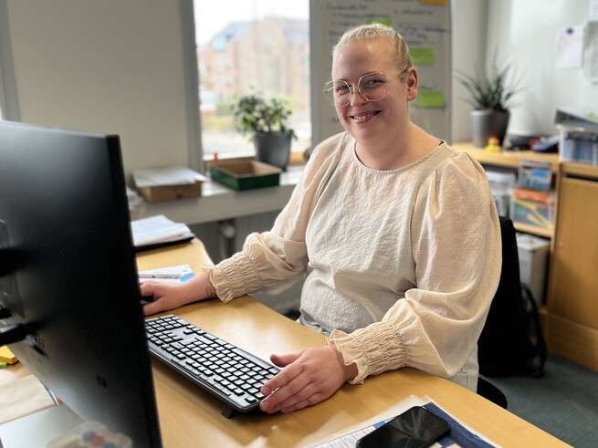 AnneChristine_IMG_E2108_beskaaret