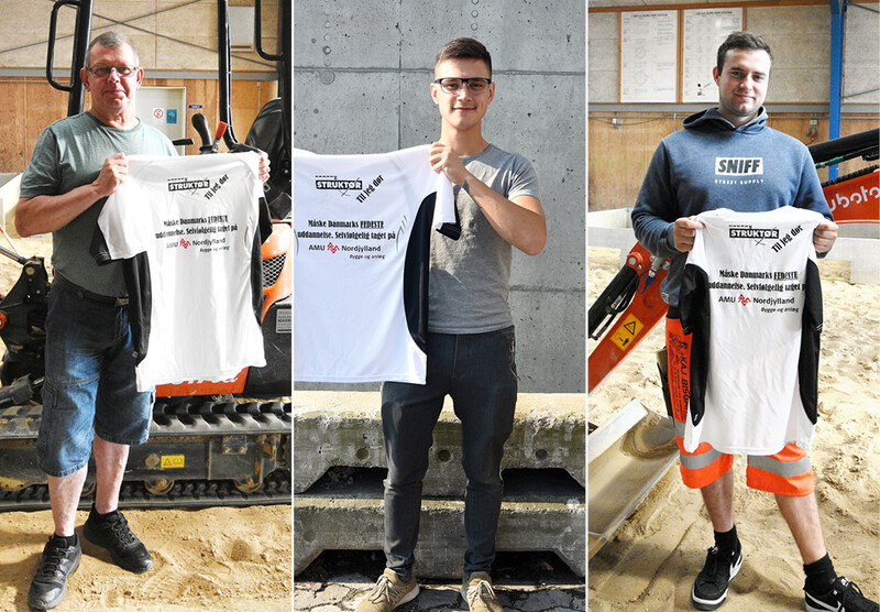 Tre_elever_modtager_t-shirt_0721