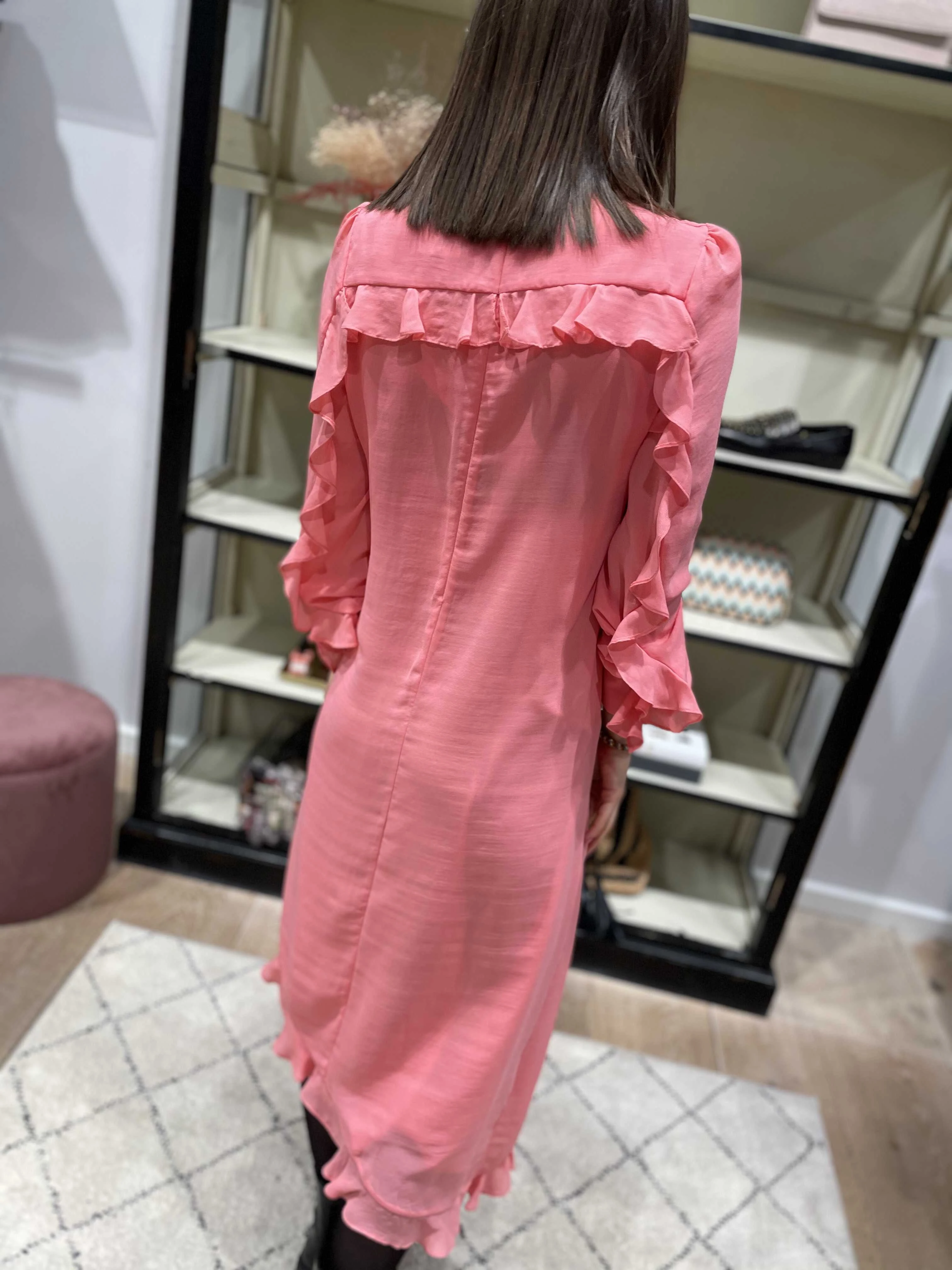 blik gentage indarbejde Abbot Kjole i lyserød fra Baum und Pferdgarten - Køb din kjole online her!