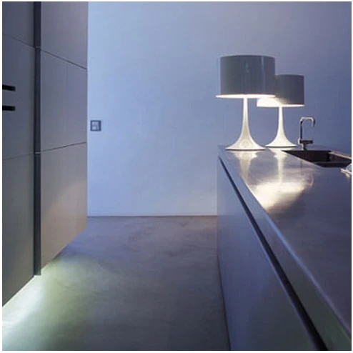 Spun Light Table Lamp White Flos -