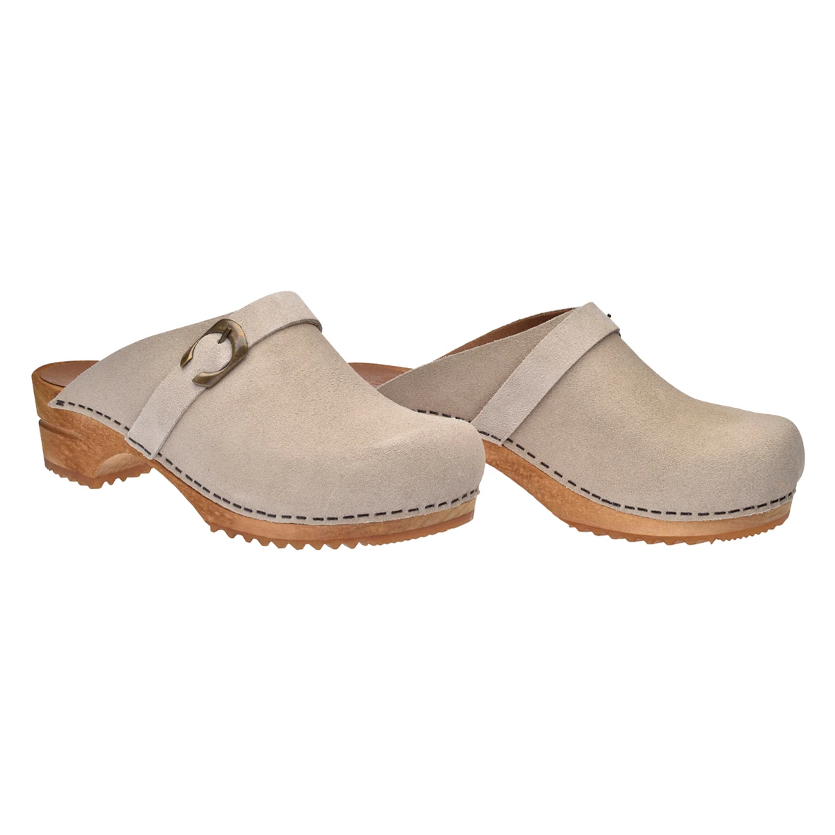 Sanita wide sales width clogs