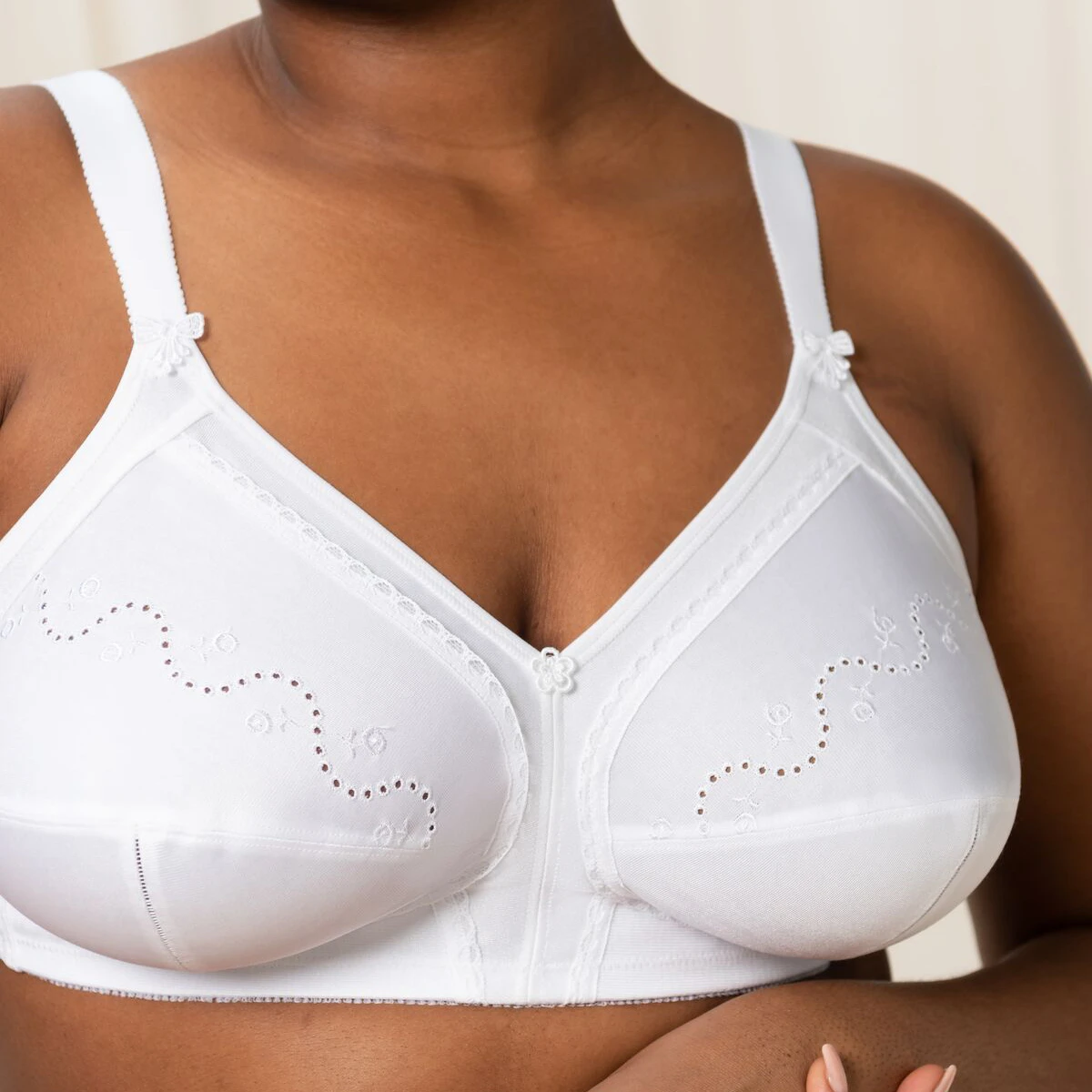 Triumph Doreen + Cotton 01 N wireless bra, white • Price 52.2 €