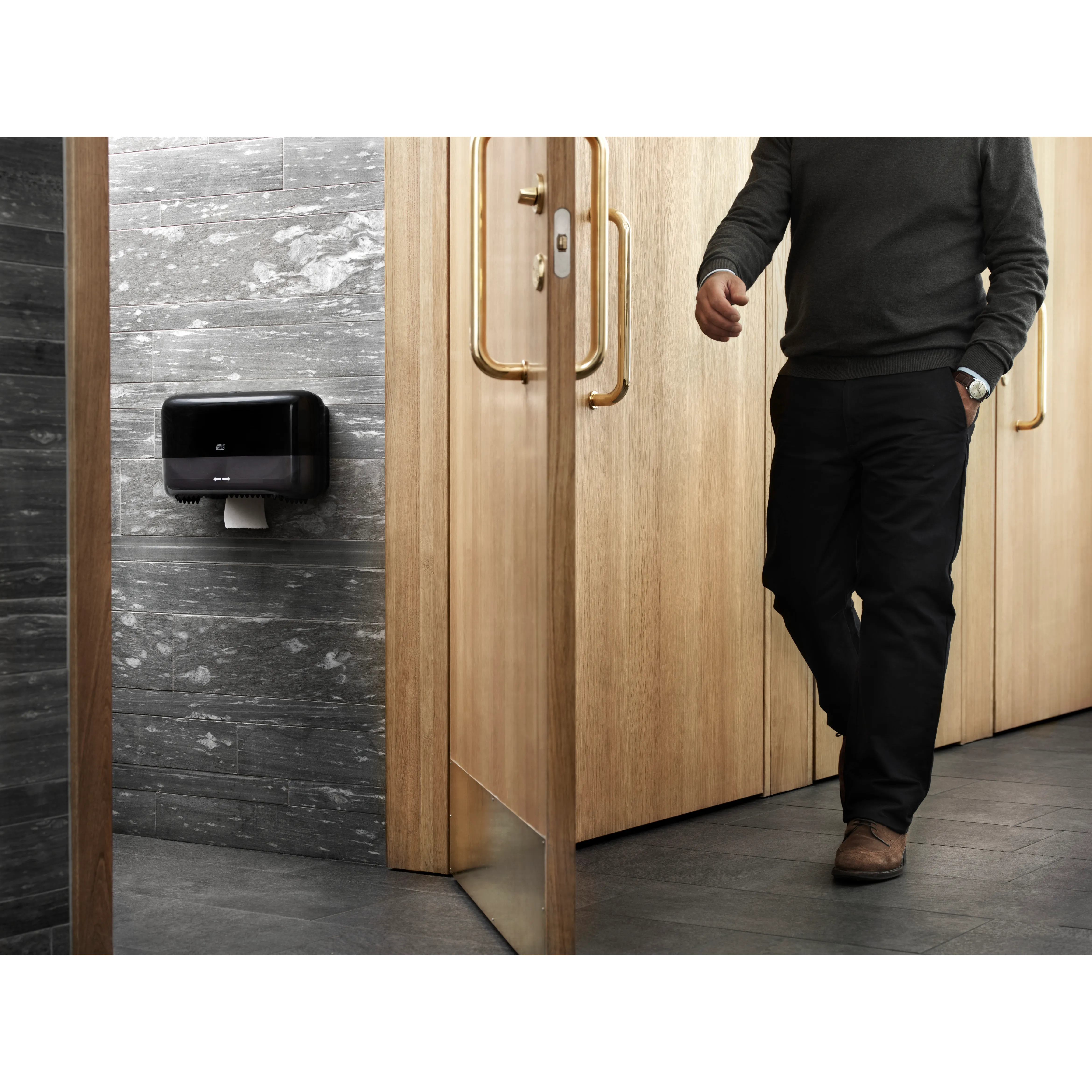 Toiletpapierdispenser Tork T4 Elevation duo zwart 557008