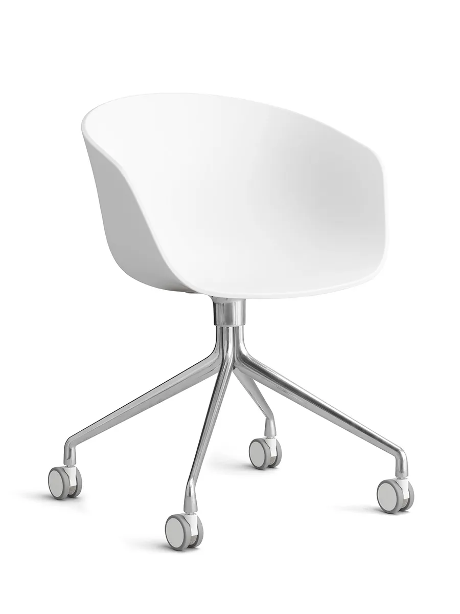 HAY AAC24 About A Chair HAY aluminiumsstel og hjul