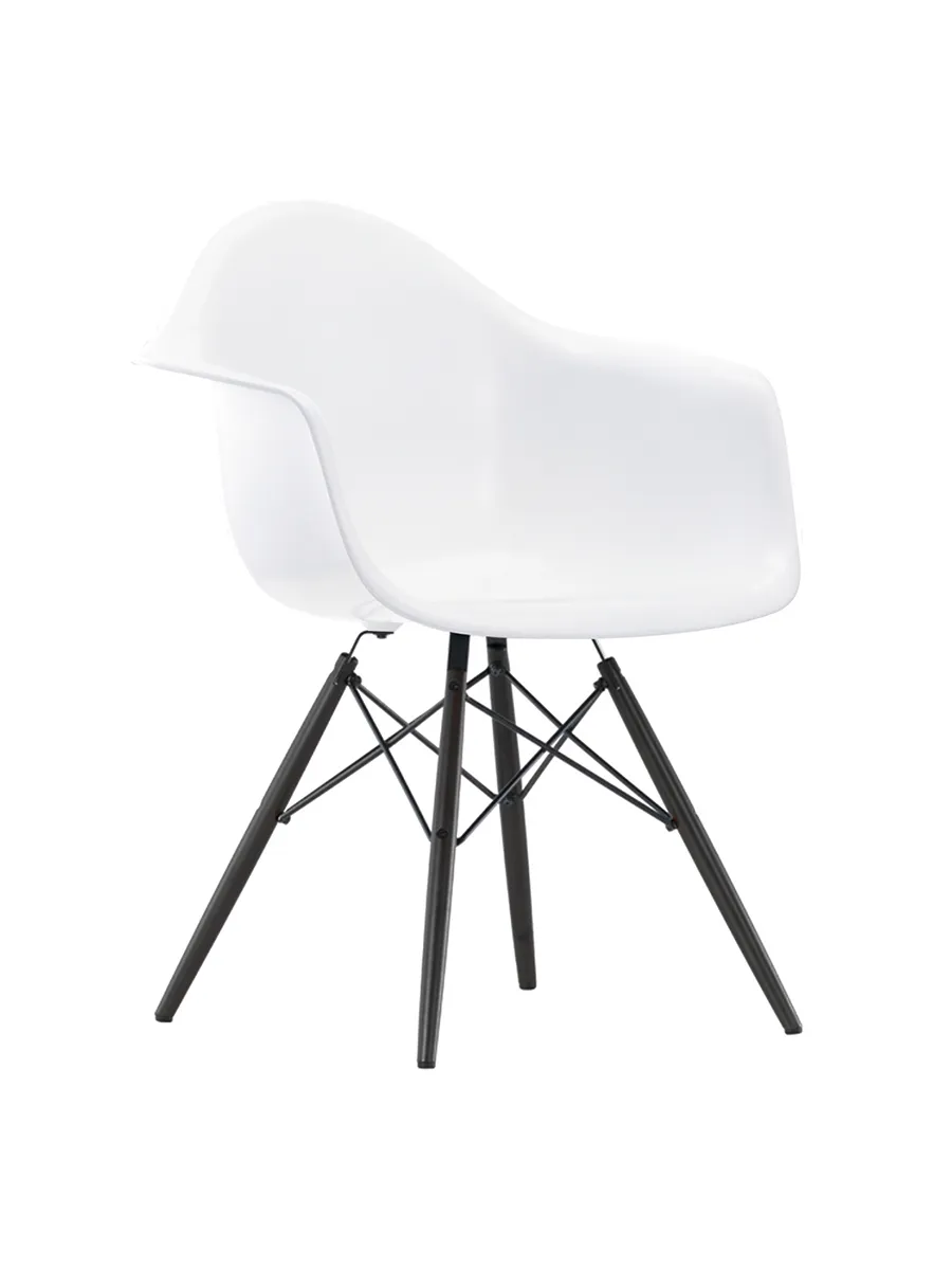 Eames Plastic Armchair | Køb med sorte ben