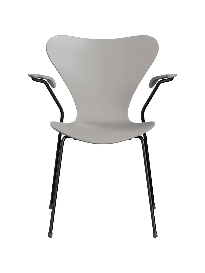 Syver stol m/armlæn lakeret nine grey/sort stel af Arne Jacobsen Køb Syver stol m/armlæn lakeret nine grey/sort stel af Arne Jacobsen Køb