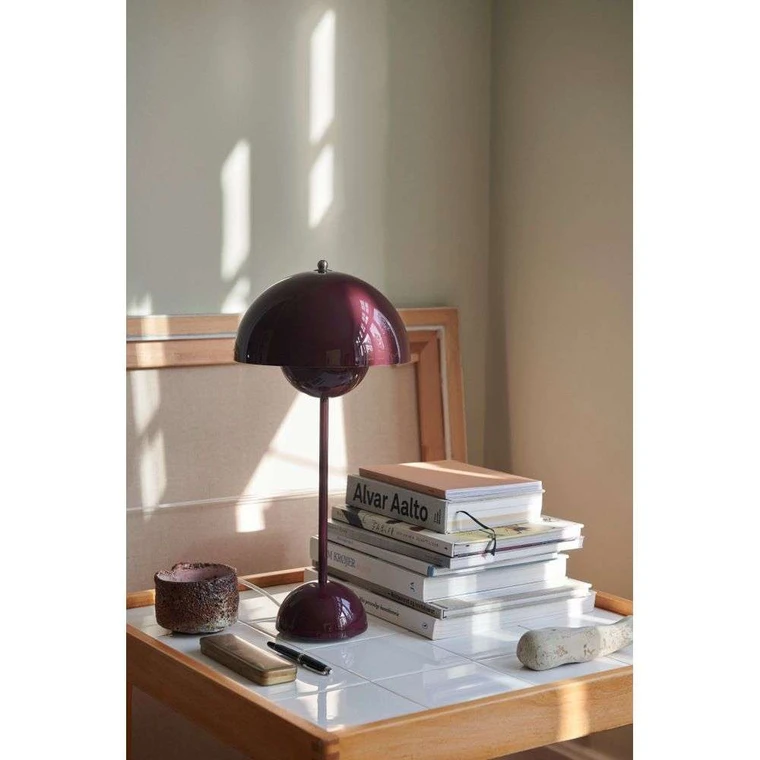 Flowerpot VP3 Table Lamp Dark Plum - &Tradition - Buy online