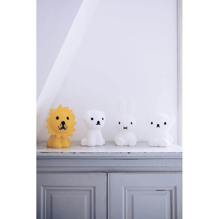 Lion First Light Mr. Maria Buy online