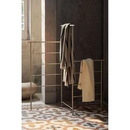 Dora Clothes Stand White ferm LIVING