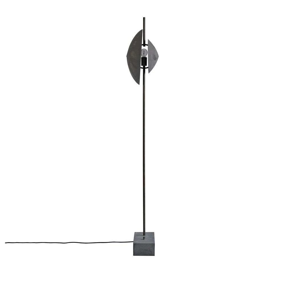 Dawn Floor Lamp Oxidized - 101 Copenhagen - Buy online