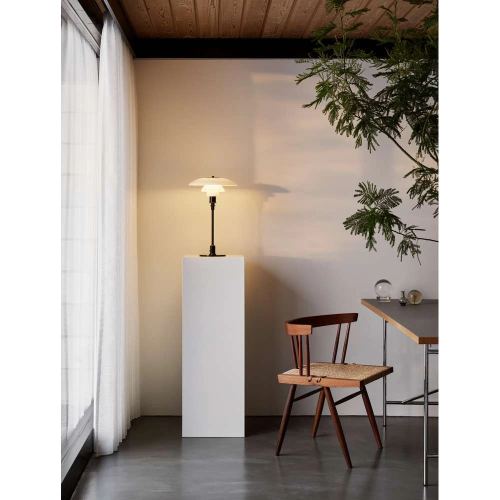 PH 3/2 Table Lamp - Limited Edition – Louis Poulsen 