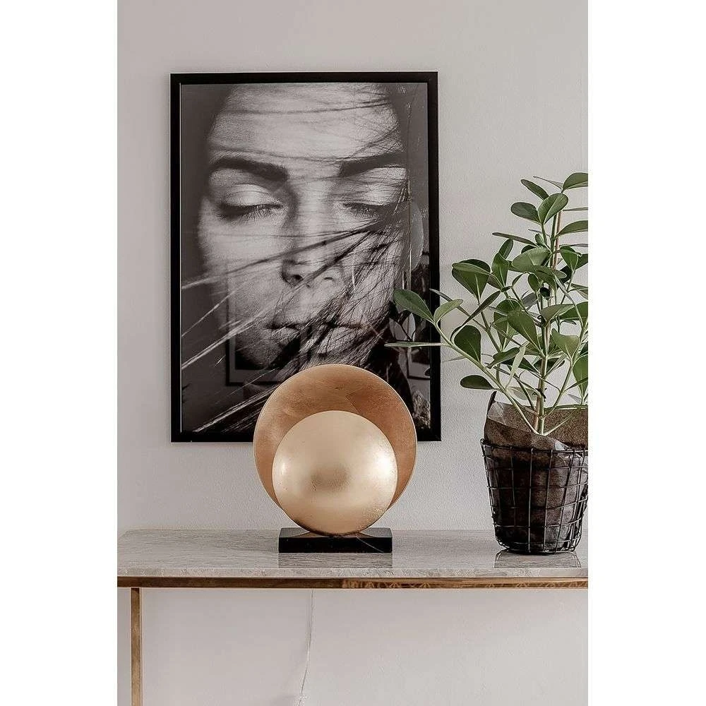 Orbit table hot sale lamp