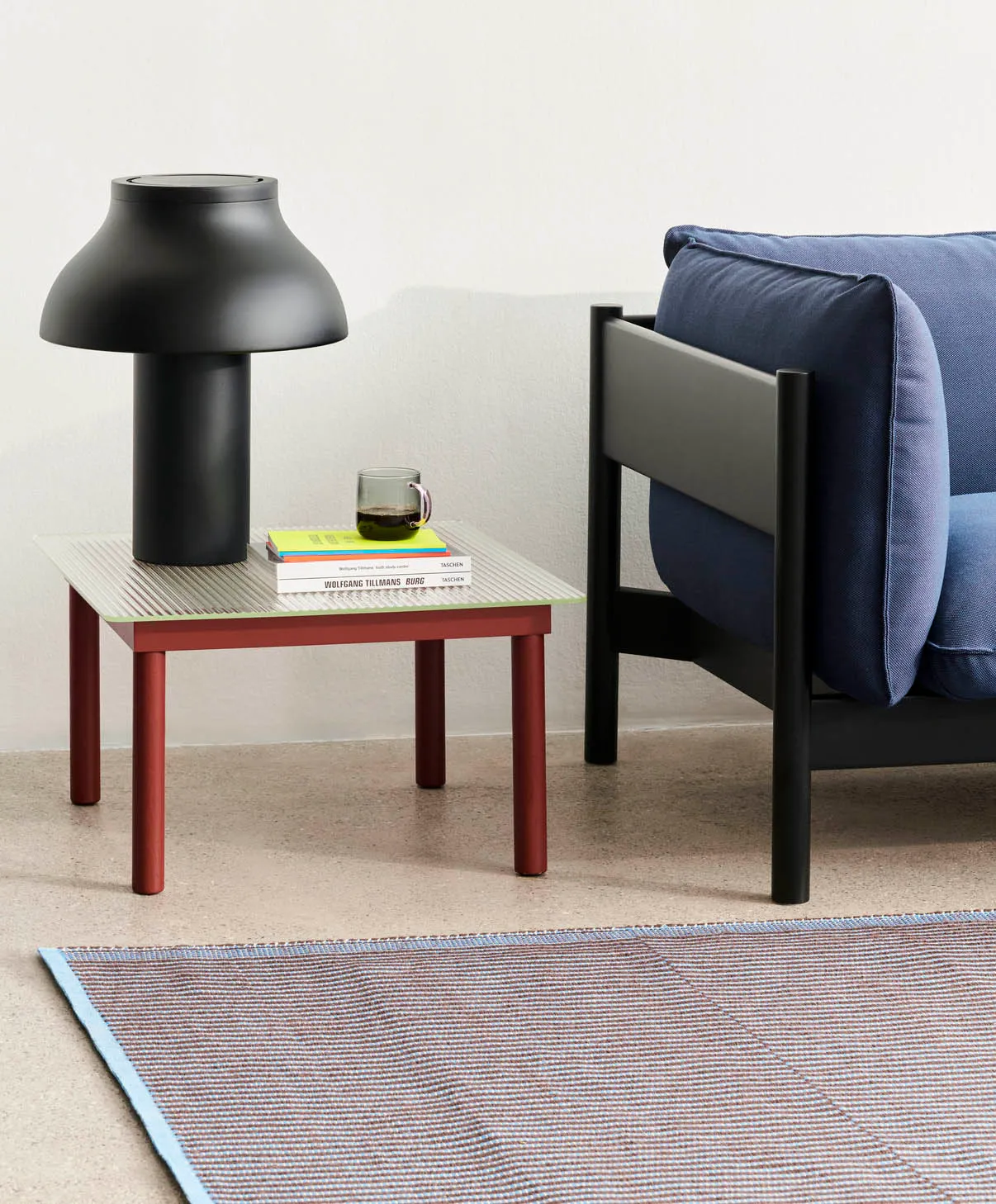 væske apparat lager HAY Kofi sofabord 60x60 cm | Køb Kofi sofabordet fra HAY her