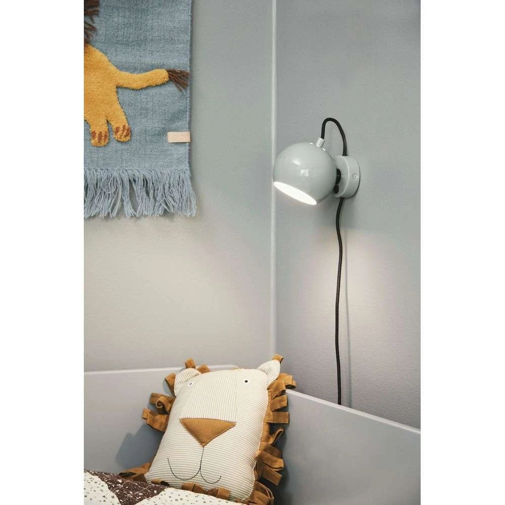 Frandsen Ball Wall Lamp Glossy Pale Grey 123400