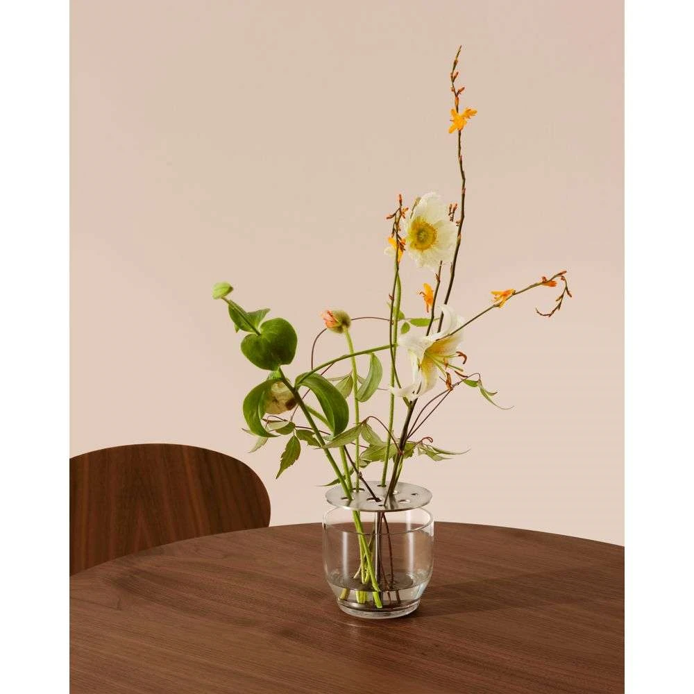 Ikebana Vase — MONDAYS