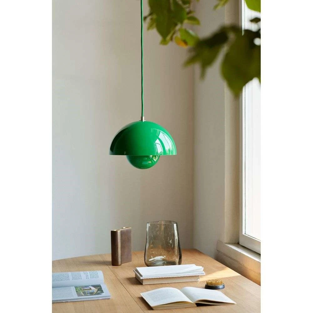 Flowerpot on sale pendel vp1