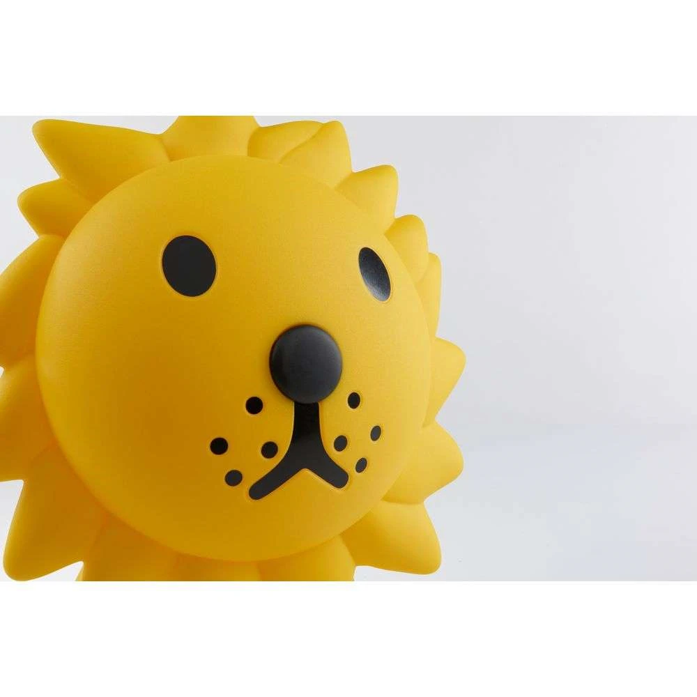 Mr maria lion lamp hotsell