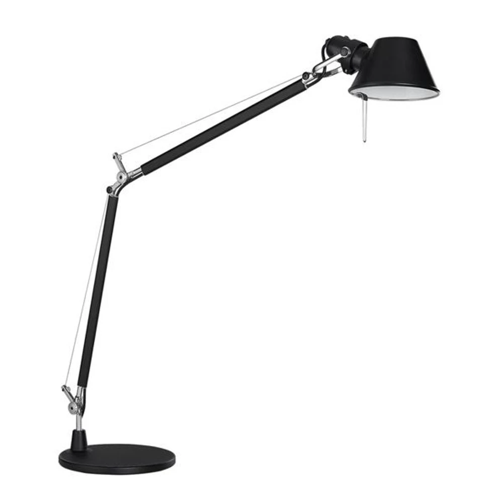 Get a Tolomeo lamp from Artemide here