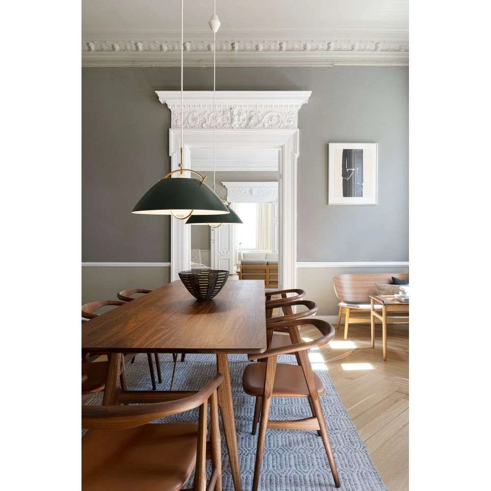 Wegner pendant shop