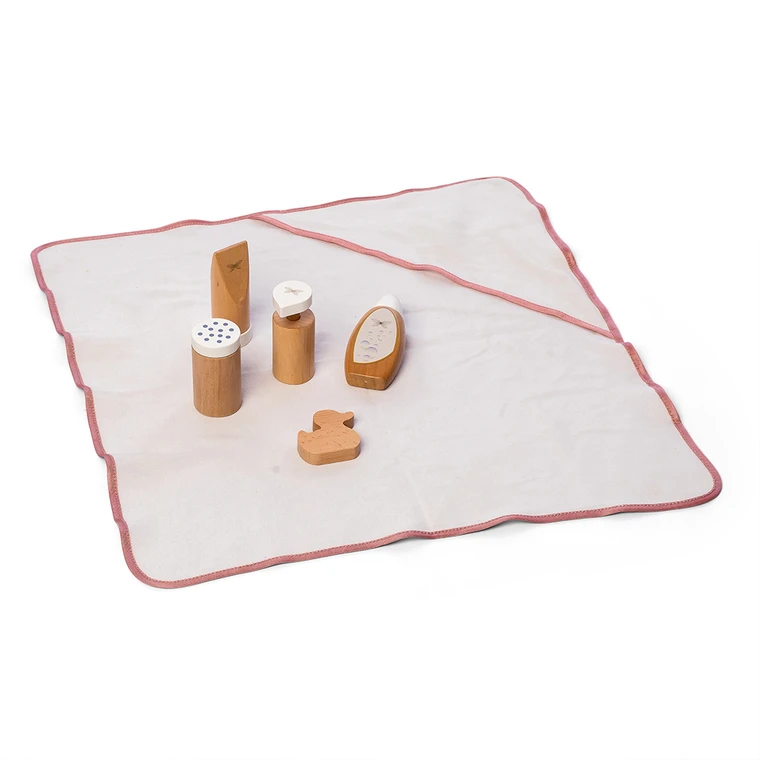 DOLL CARE SET 7 PARTS