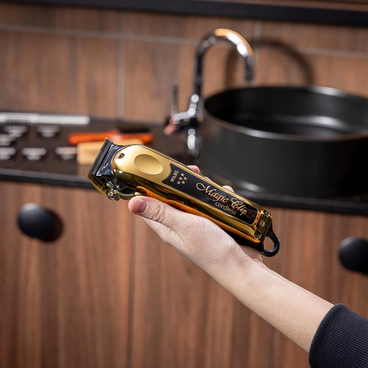 wahl コードレスバリカンファイブスターマジッククリップ GOLD