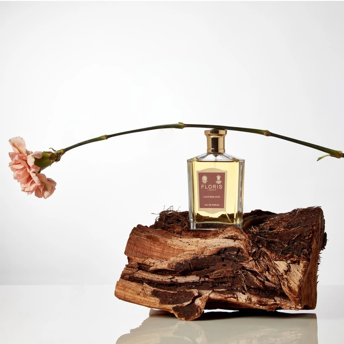 Eau de Parfum, 'Leather Oud' in 100 ml. from Floris London
