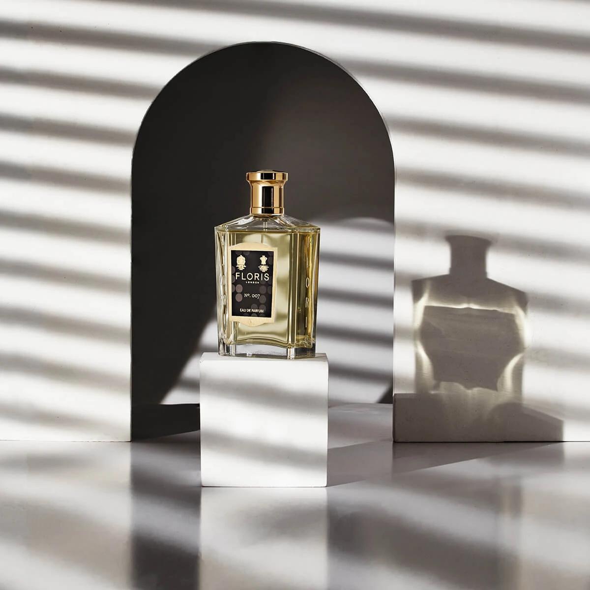Eau de Parfum, 'No. 007' in 100 ml. from Floris London