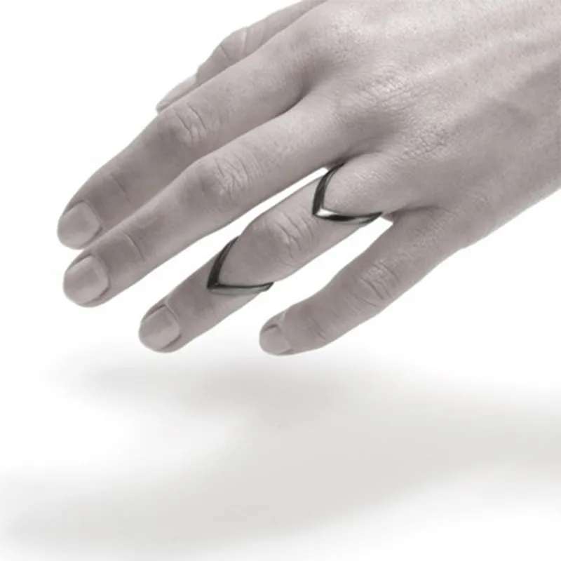 udvide Forfølge genert Jane Kønig V-ring - Fingerring - Smykker Onlineshop
