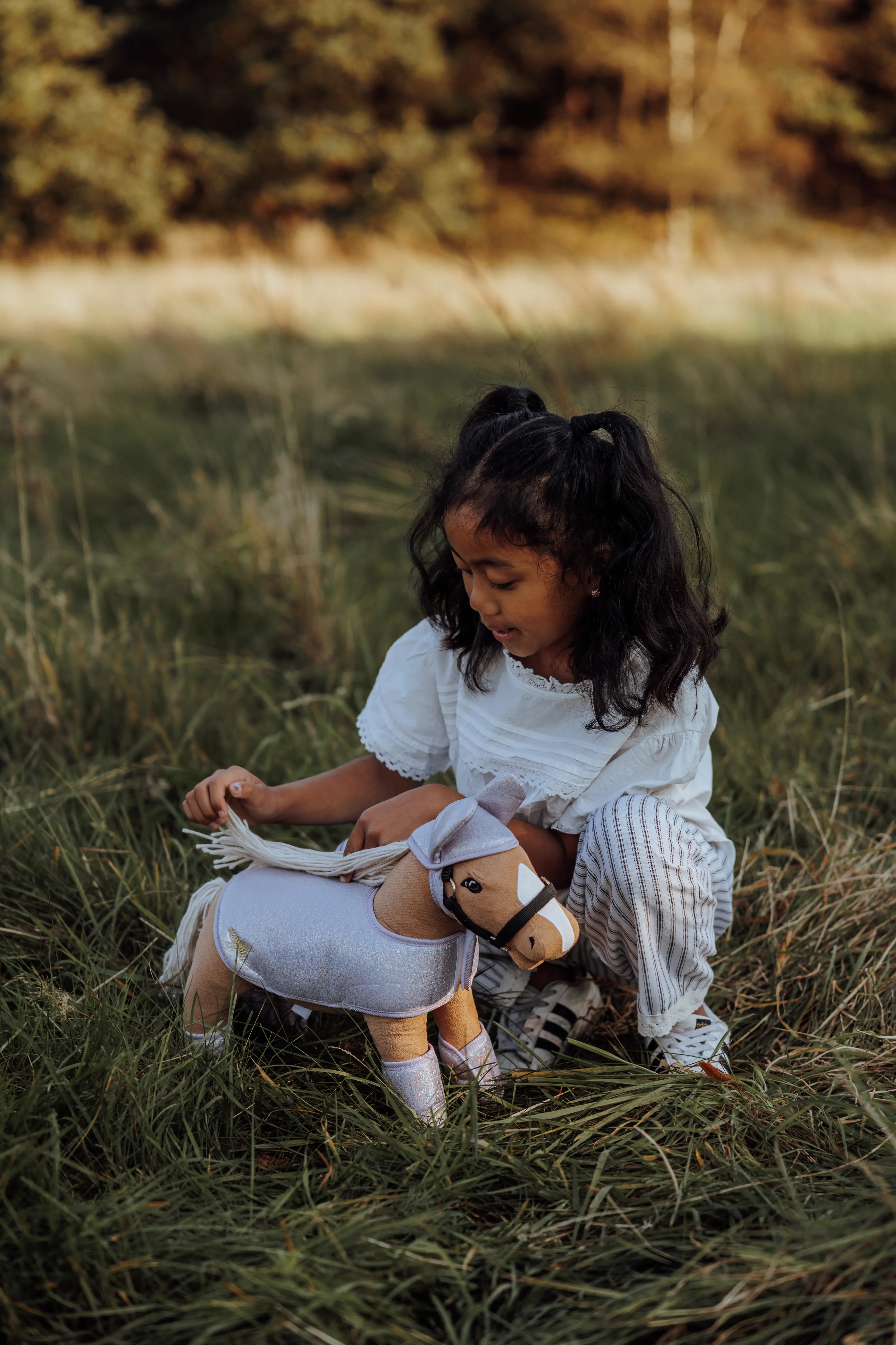 Daisy Beige Cuddle Pony 30cm - Perfect Gift for Kids