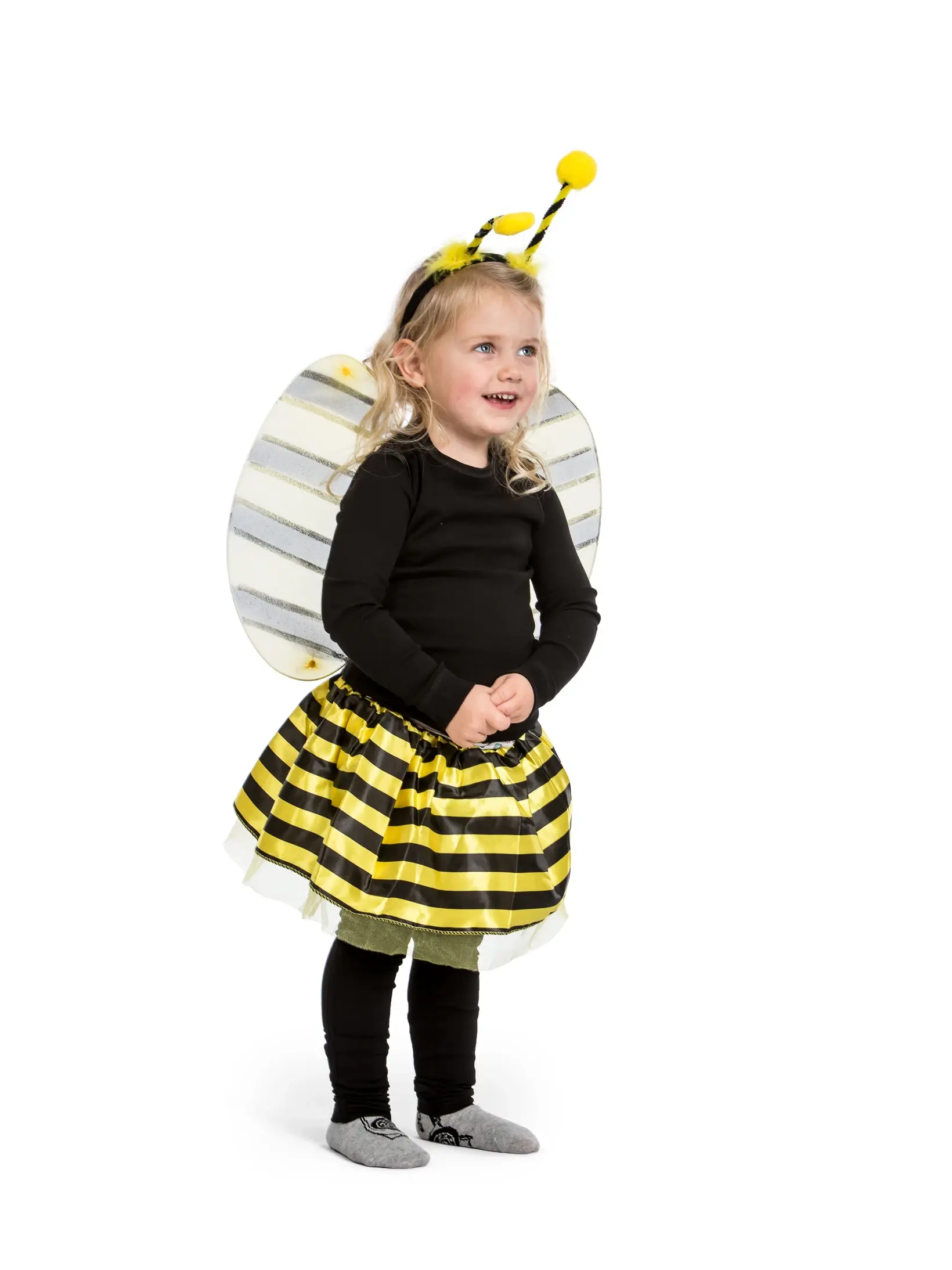 BEE SET, WINGS + DEELY BOBBER