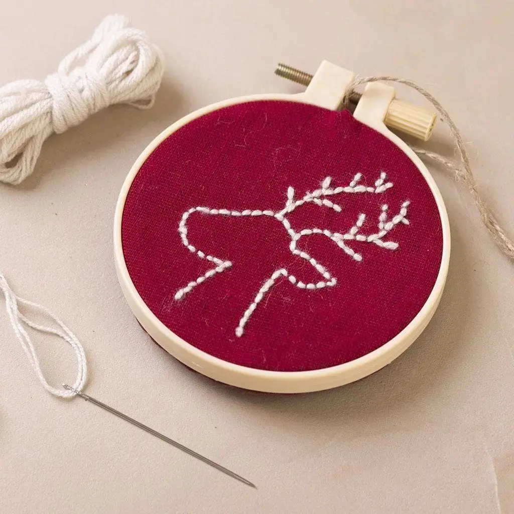 Broderi kit Rensdyr » Køb billigt på Grafical.dk