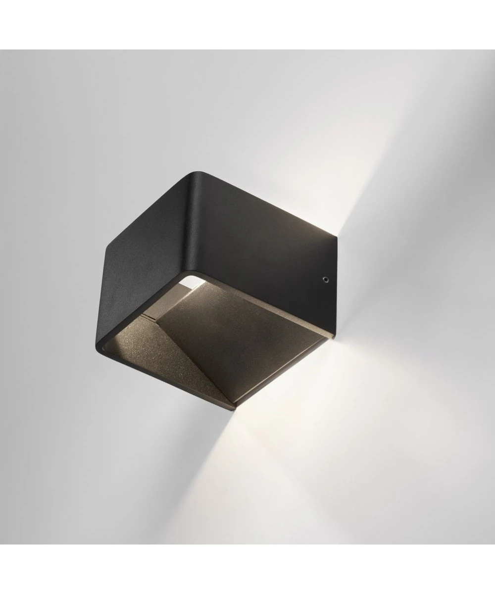 Mood 1 LED Vegglampe 2700K Svart LIGHT POINT Mood 1 LED Vegglampe Hvit LIGHT POINT