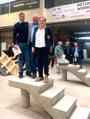 Niclas-farfar-og-farmor-ved-afslutning-2025-web