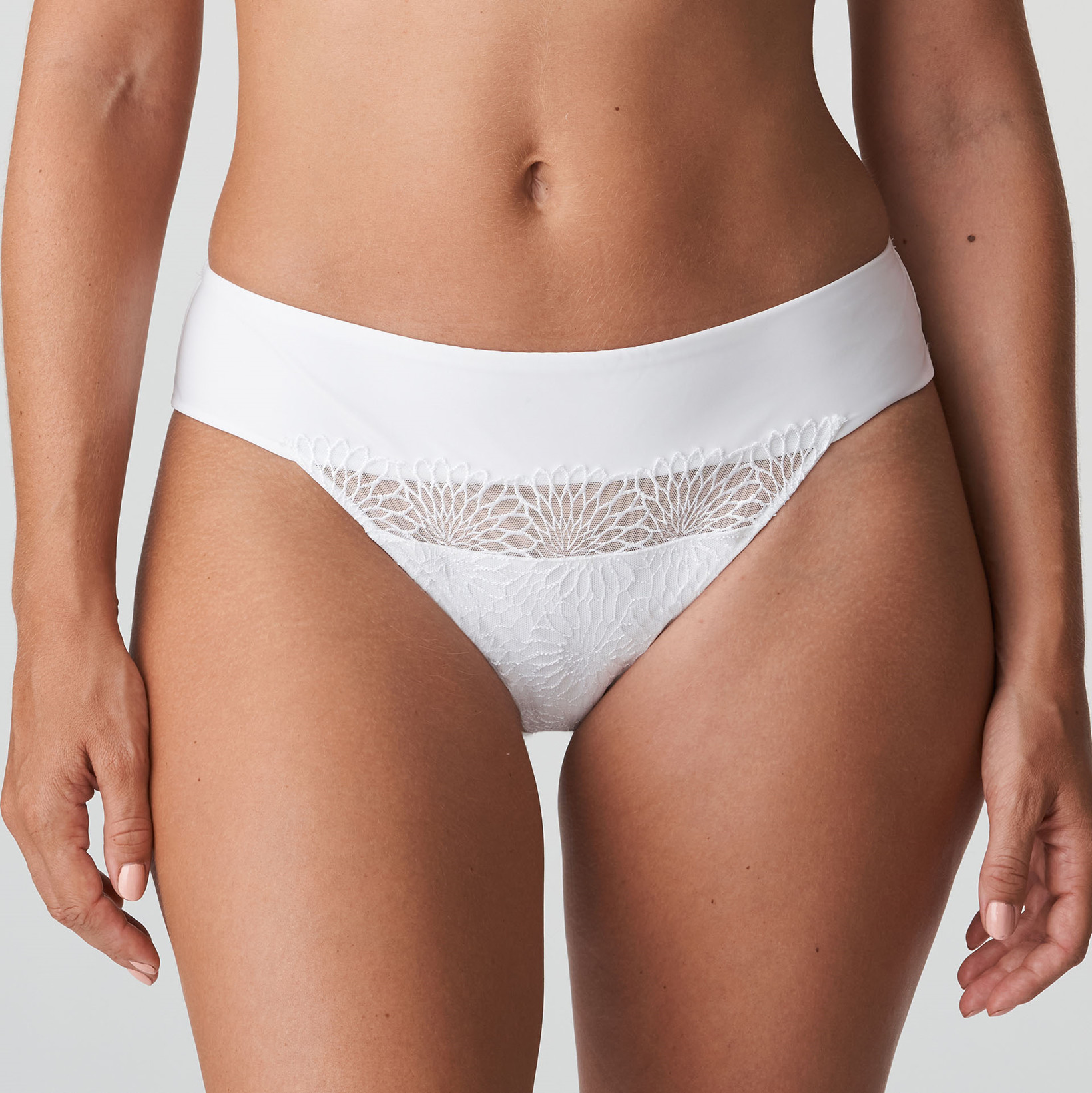 PRIMADONNA SOPHORA STRING, HVID