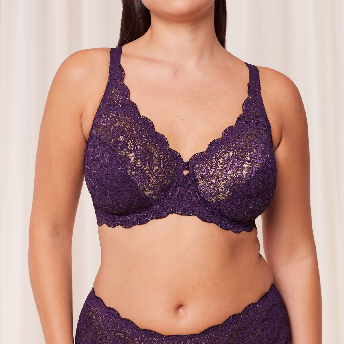 TRIUMPH AMOURETTE 300 W BRA 10166797 6917 (Blackcurrant Juice, 95F)