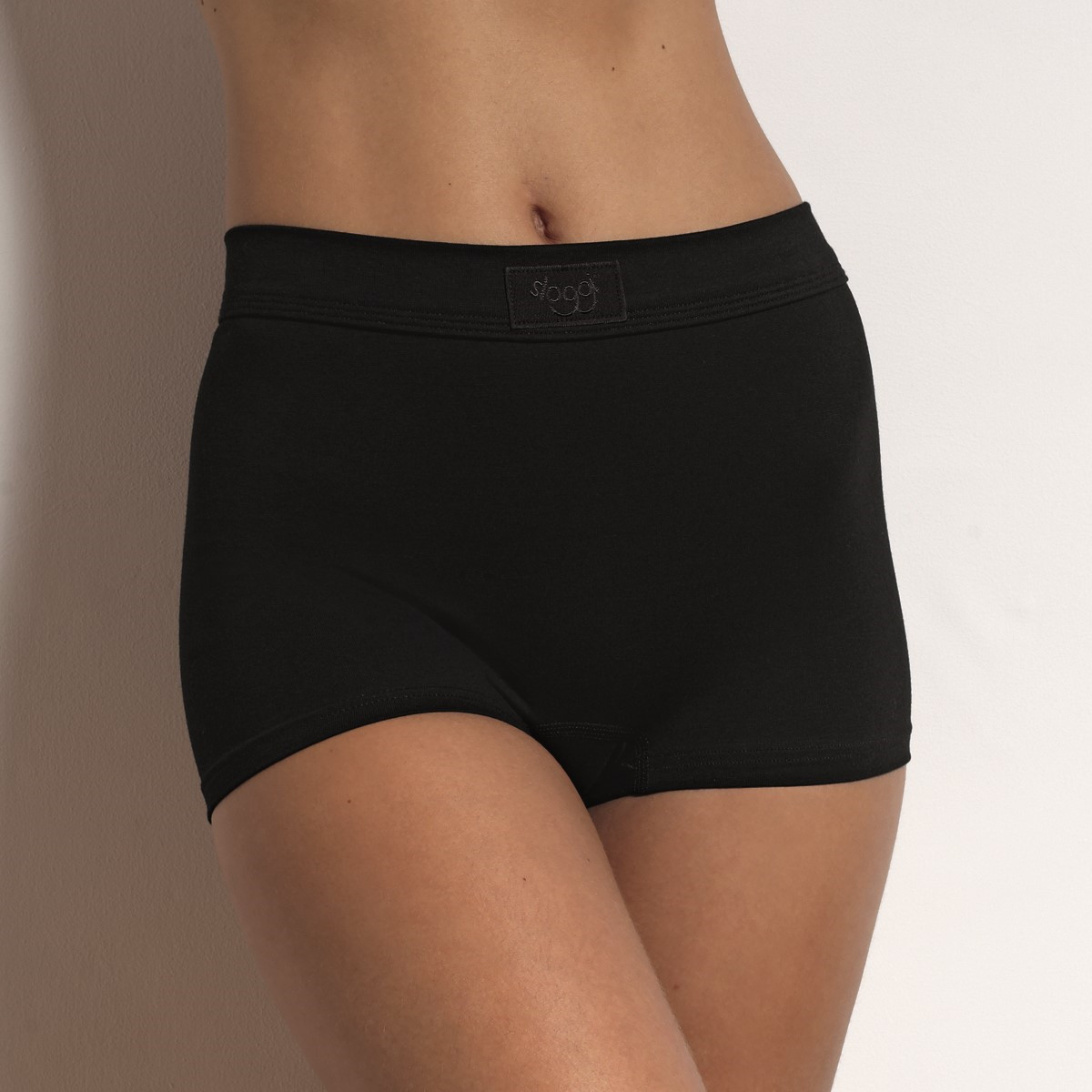 Se Sloggi Double Comfort Shorts, Farve: Sort, Størrelse: 36, Dame hos Netlingeri.dk