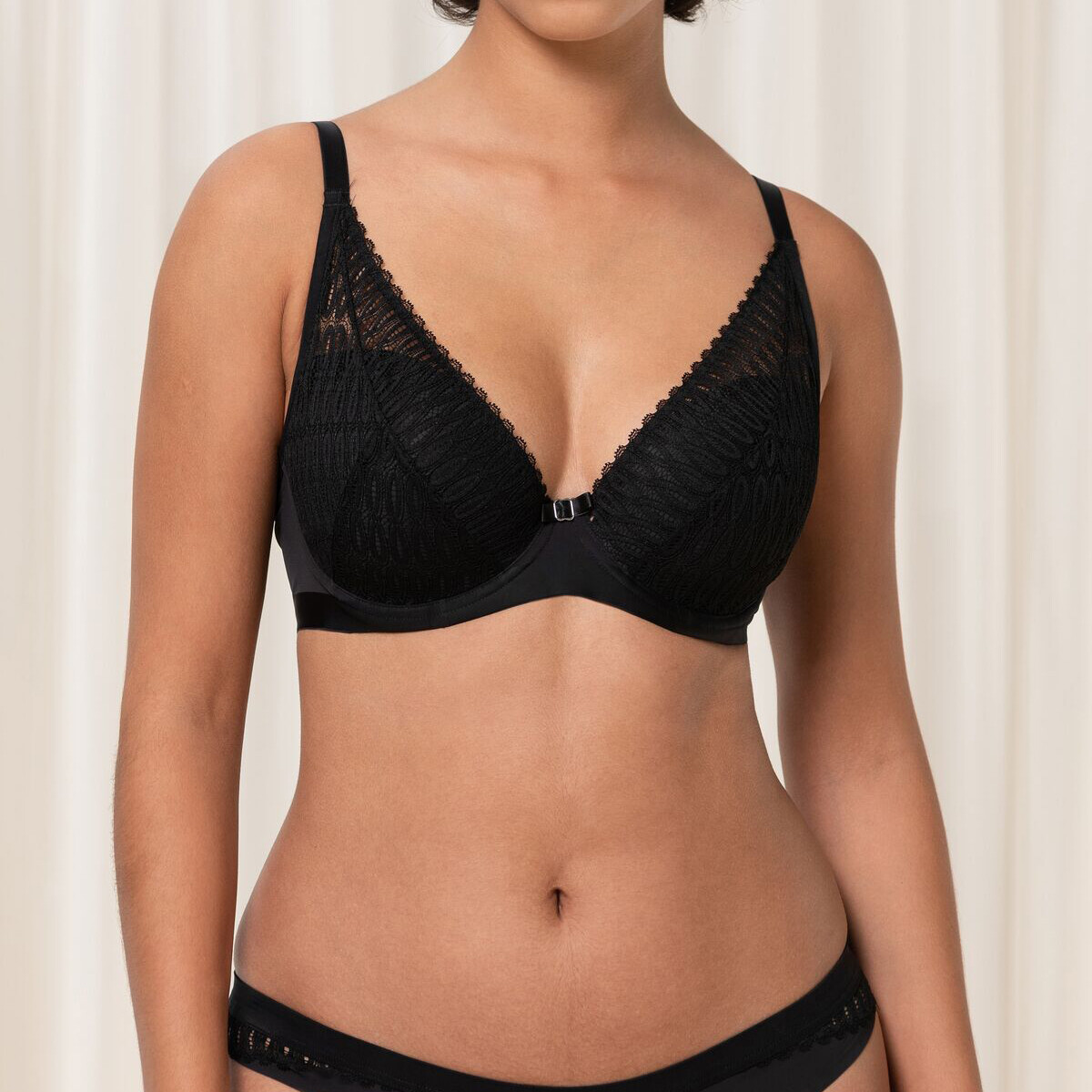 Triumph Aura Spotlight h, Farve: Sort, Størrelse: 85G, Dame